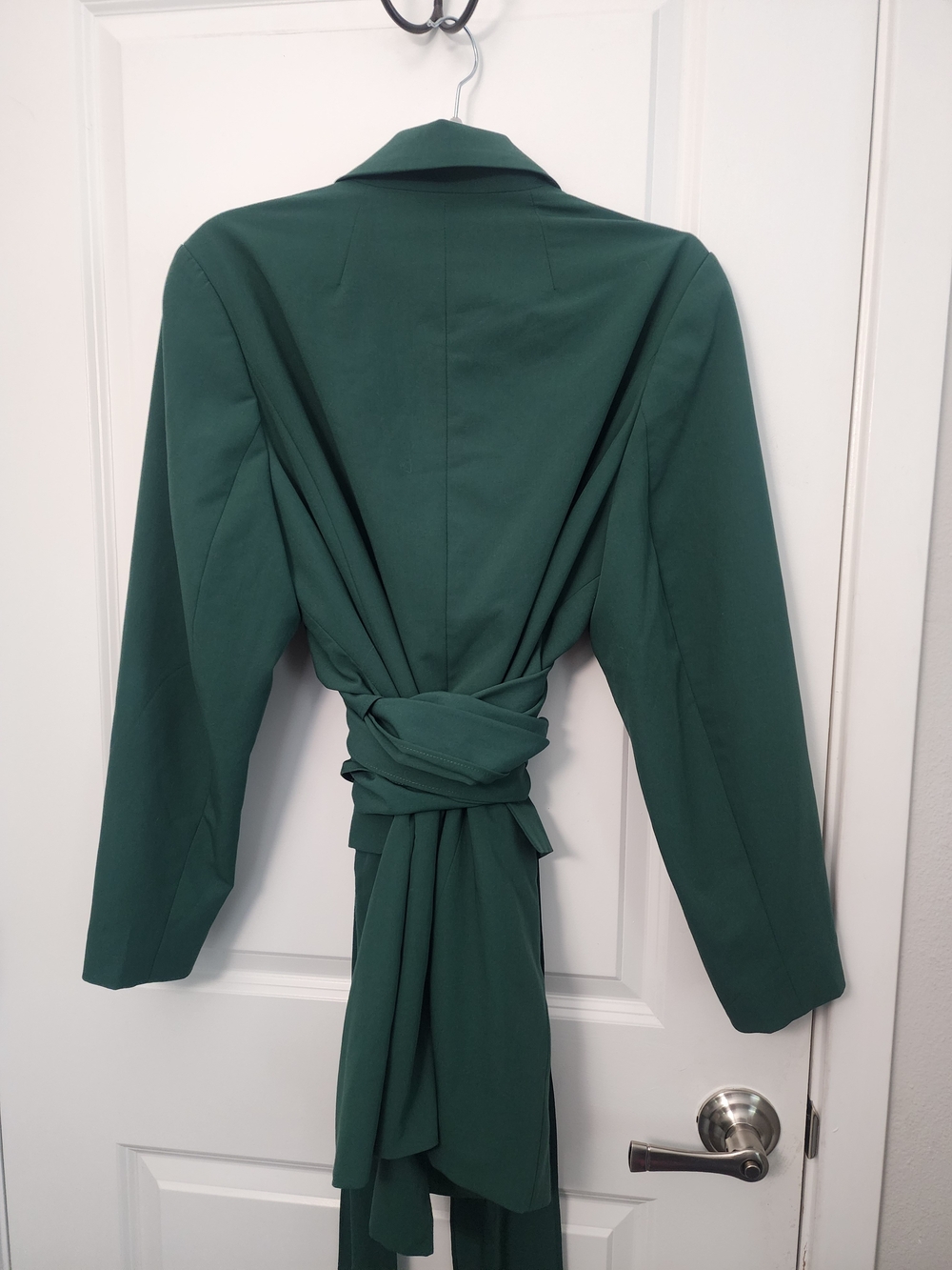 Eloquii Emerald Green Wrap Blazer with Self-Tie Waist - Picture 4 of 4